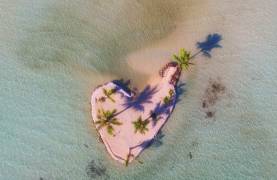 Tahit Heart Island
