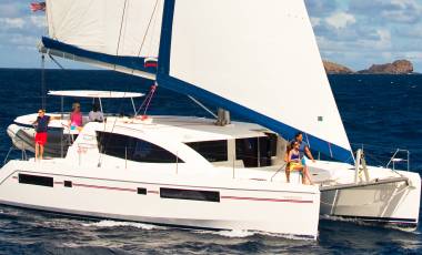 Moorings 4800 portside