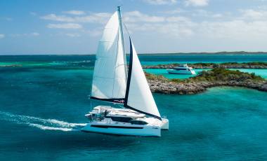 Moorings 5000 under sail in the Exumas, Bahamas